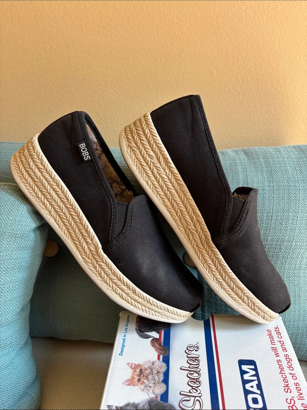 LIKE NEW BOBS from SKECHERS Wedge Espadrille, Size 6, Black, Worn Once, Comfy!